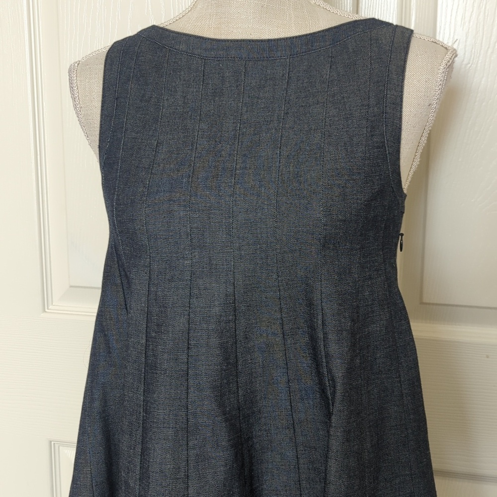 Theory Denim Darted Pleated Sleeveless Dress, Size 0 - Picture 2 of 8